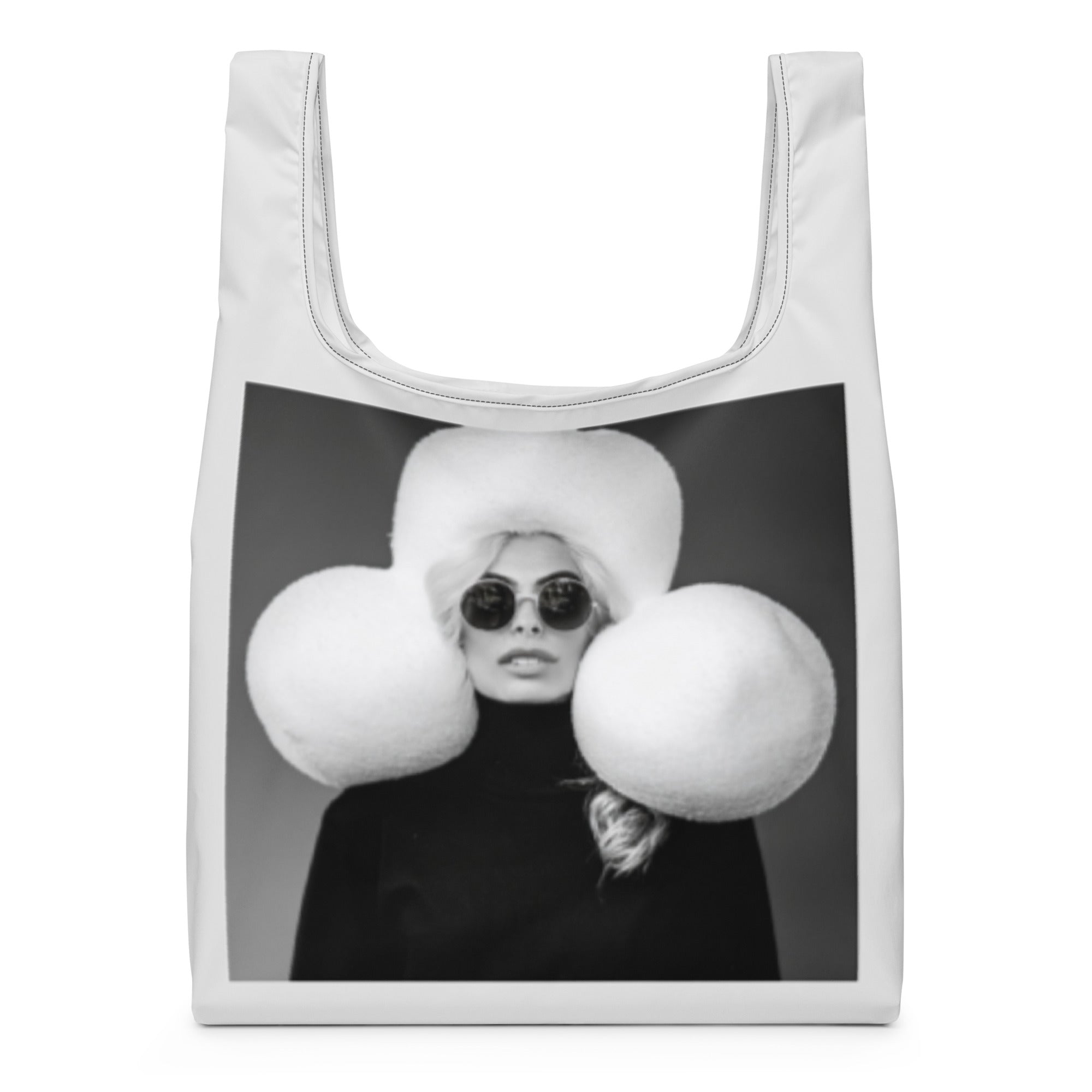 Accessories Winter 25/26. Snowy slopes and crispy days.